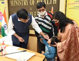 Ministry of Health and Family Welfare Union Health Minister, Dr. Mansukh  Mandaviya launches the National Polio Immunization Drive, 2022 Every child  under 5 years of age must get polio drops : Dr. Mansukh Mandaviya "Swastha  children means Swastha ...